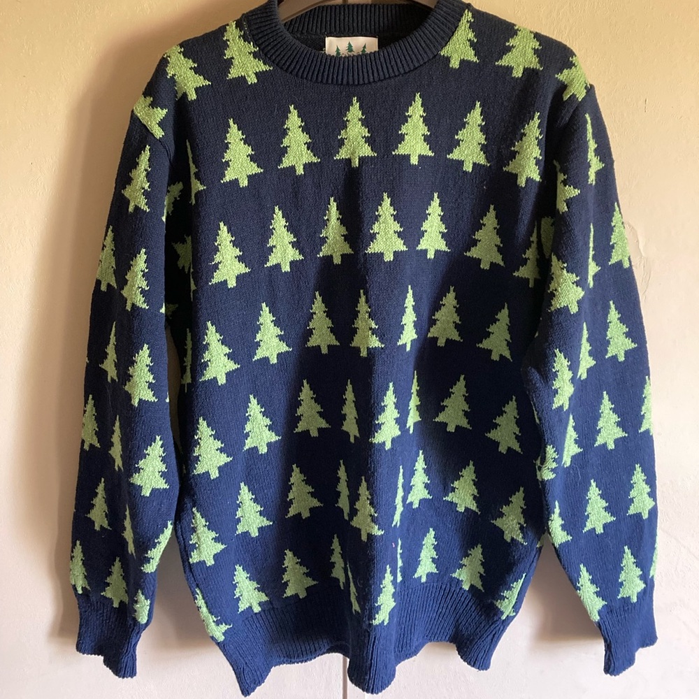 Cozy Cabin Sweater by Kiel James Patrick unisex Size Medium
